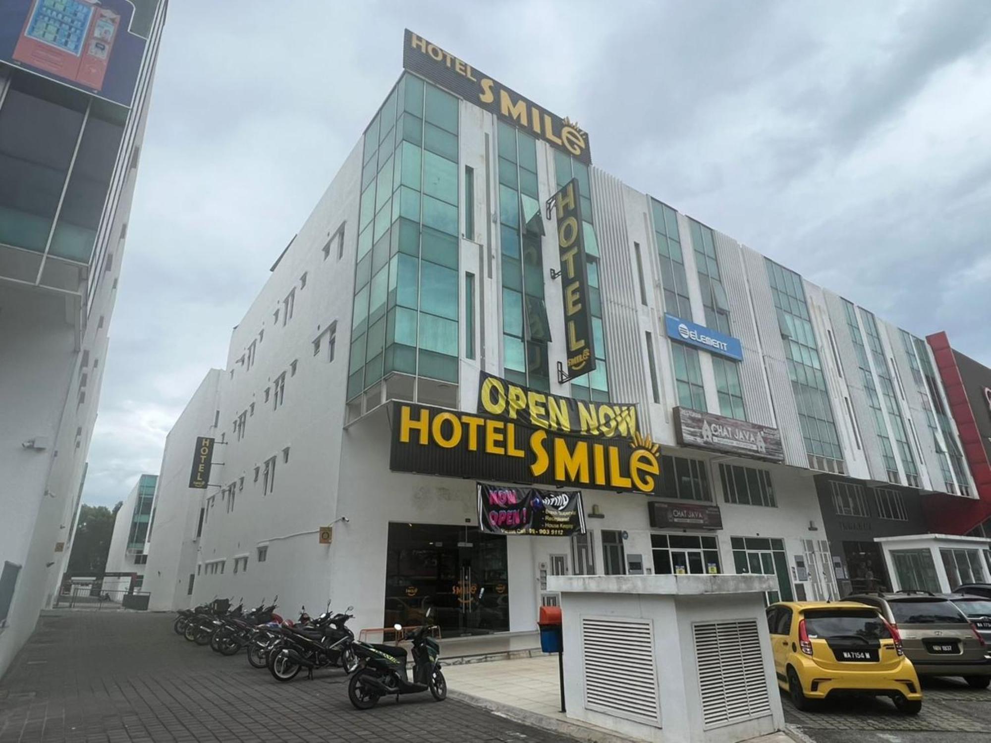Smile Hotel Subang Airport Shah Alam Exteriér fotografie